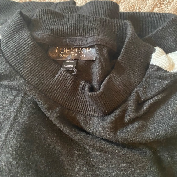 TopShop sweater and pant set - Picture 3 of 5